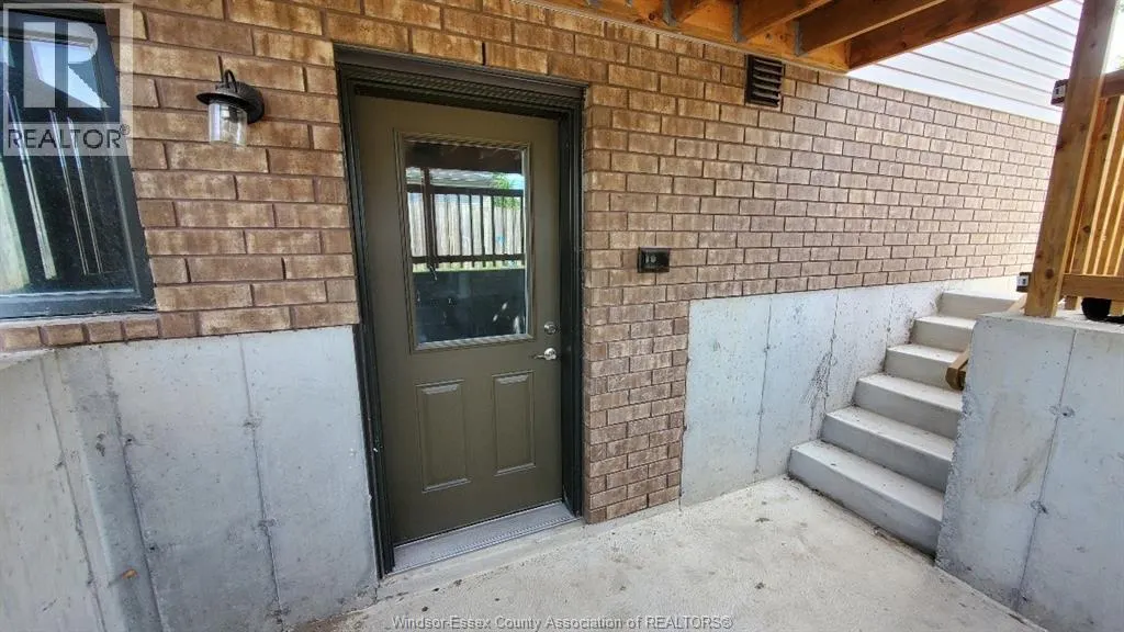 3985 GRAND MARAIS ROAD East Unit# B