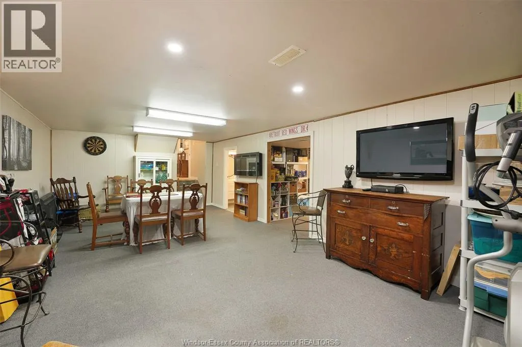 500 Bartlet DRIVE