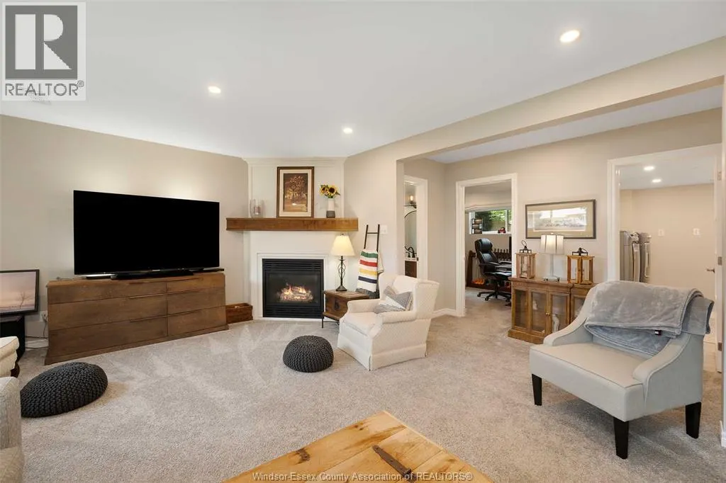 500 Bartlet DRIVE