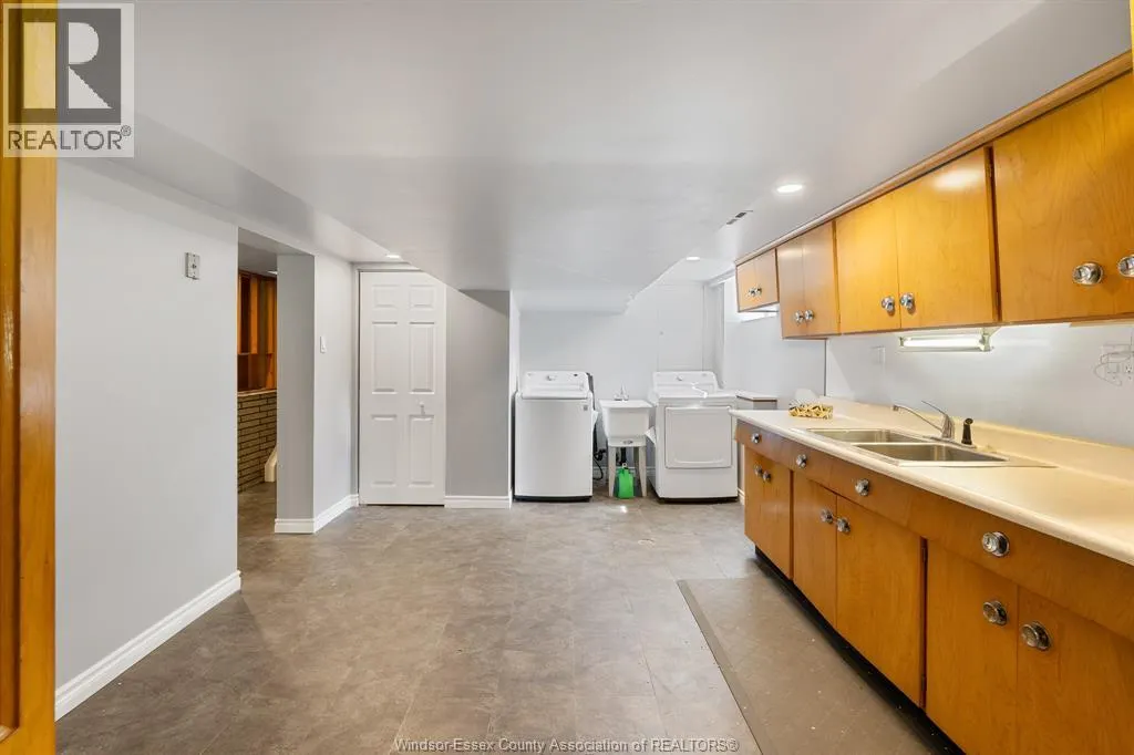 1053 VIRGINIA AVENUE