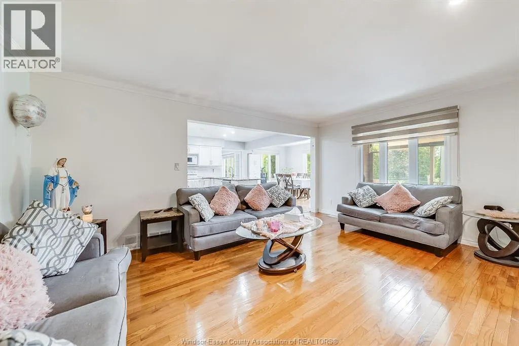 3169 CLEMENCEAU BOULEVARD