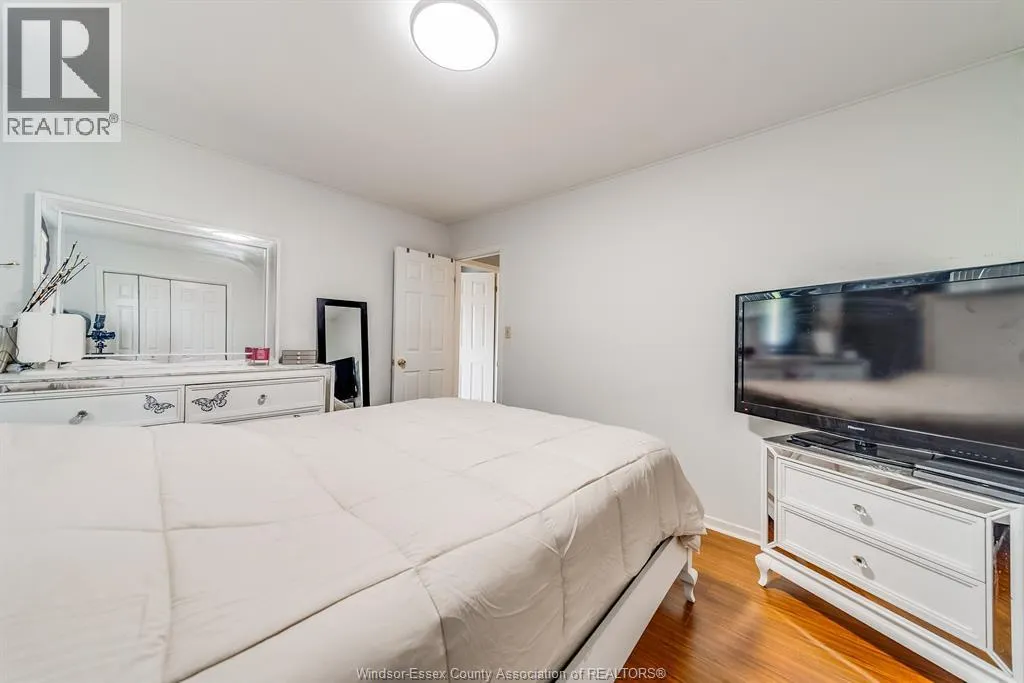 3169 CLEMENCEAU BOULEVARD