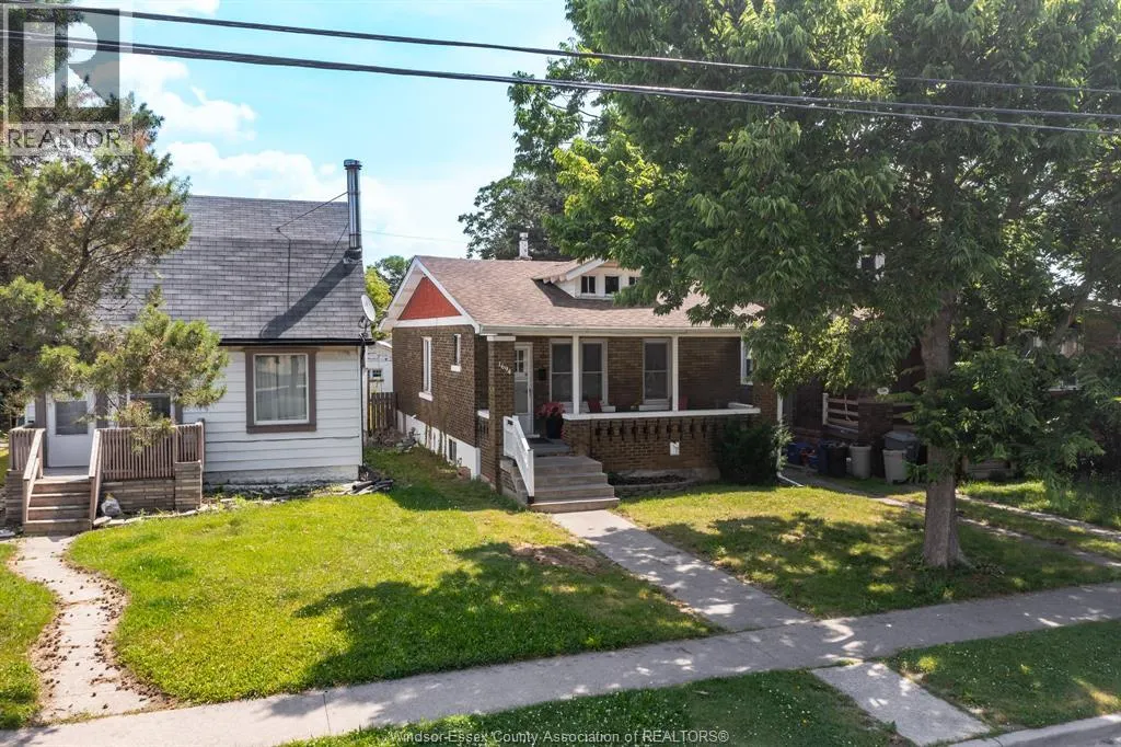 1694 MERCER