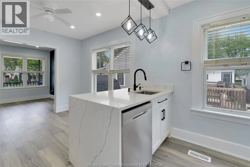 1323 PRINCE ROAD