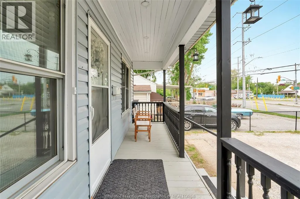 1323 PRINCE ROAD