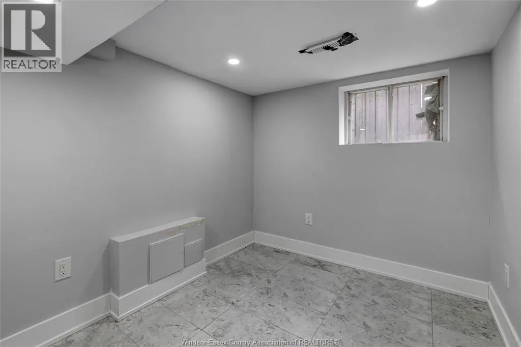 1323 PRINCE ROAD