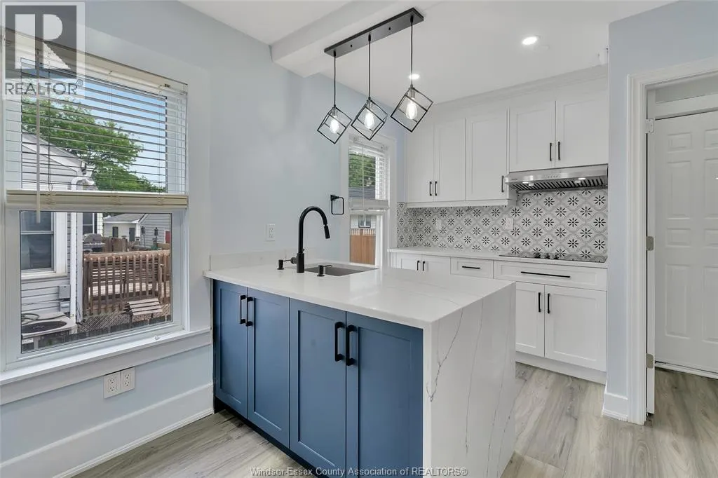 1323 PRINCE ROAD