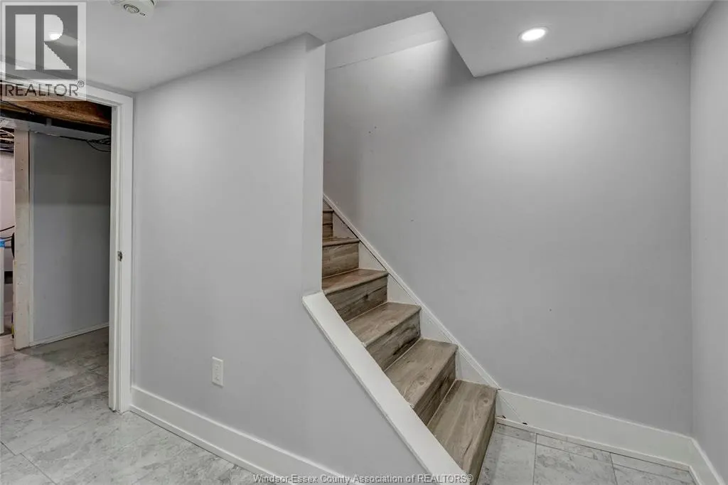 1323 PRINCE ROAD