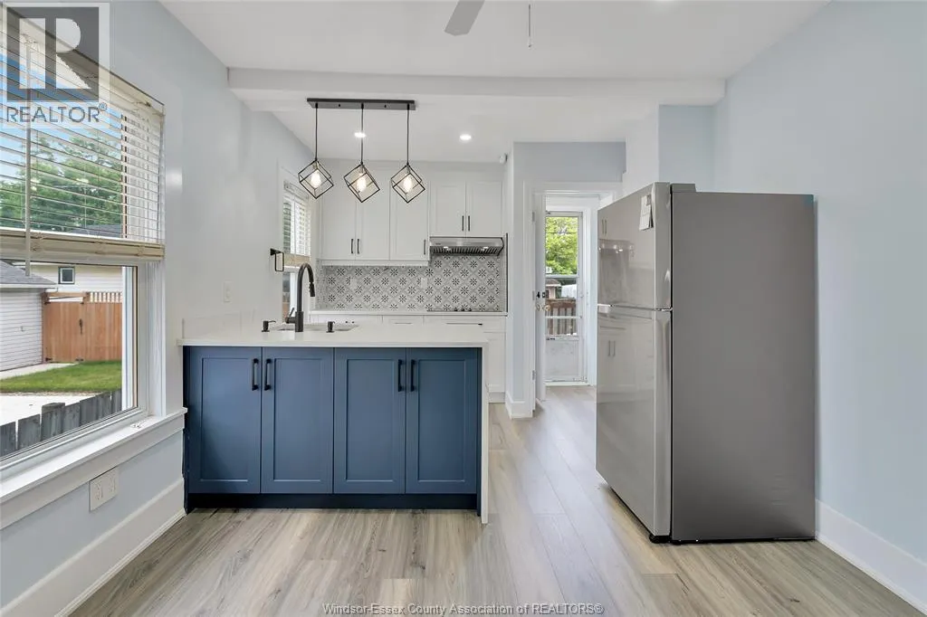 1323 PRINCE ROAD
