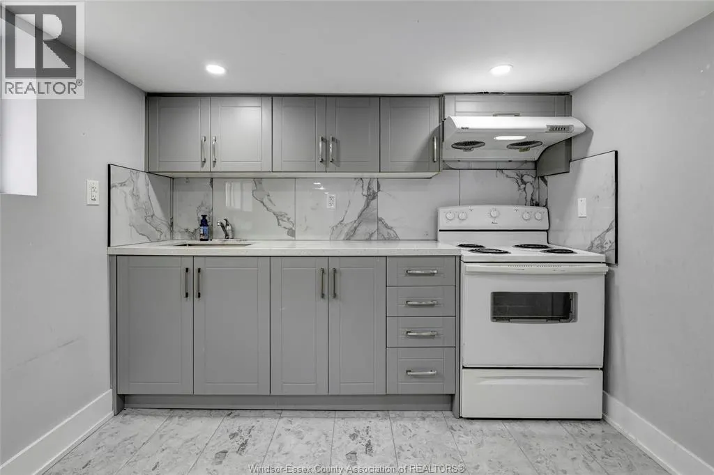 1323 PRINCE ROAD