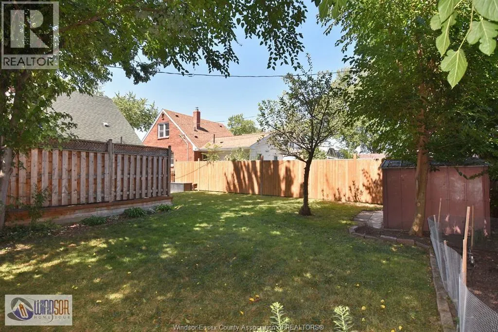 866 St. Louis