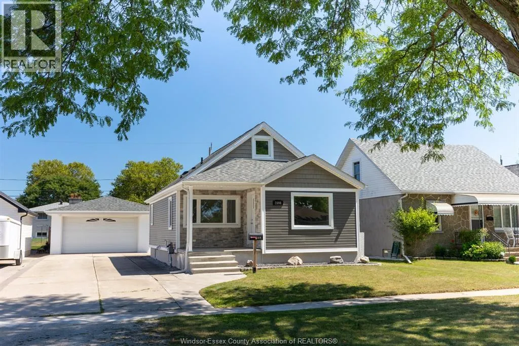 2696 PARENT AVENUE