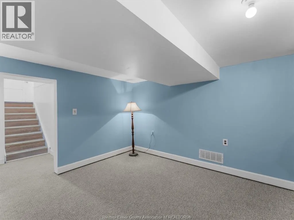 854 BELLEPERCHE PLACE