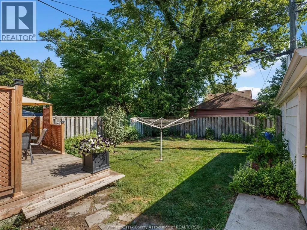 854 BELLEPERCHE PLACE