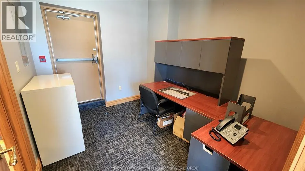 515 RIVERSIDE DRIVE West Unit# 104