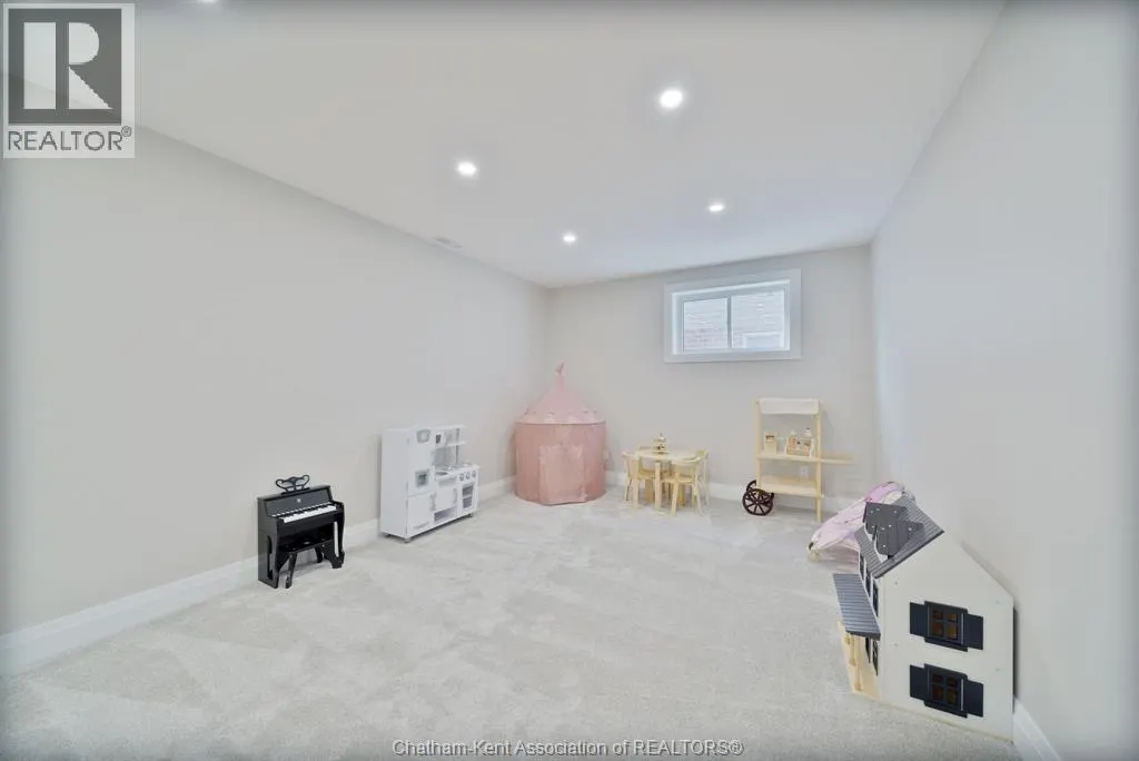 339 OAK STREET West