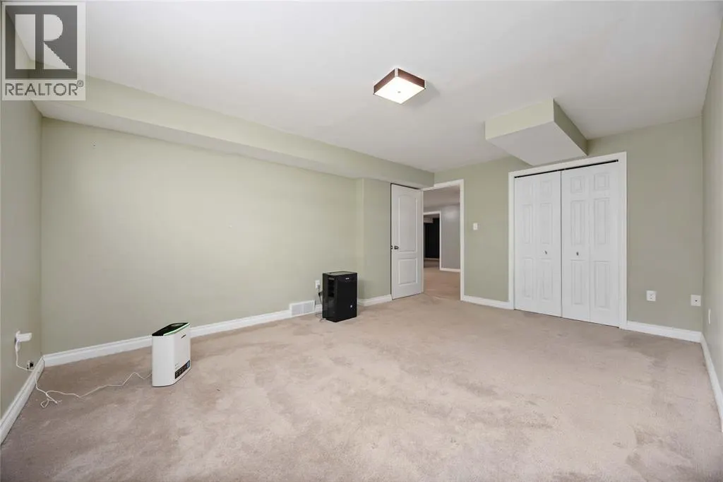 257 Jockey COURT