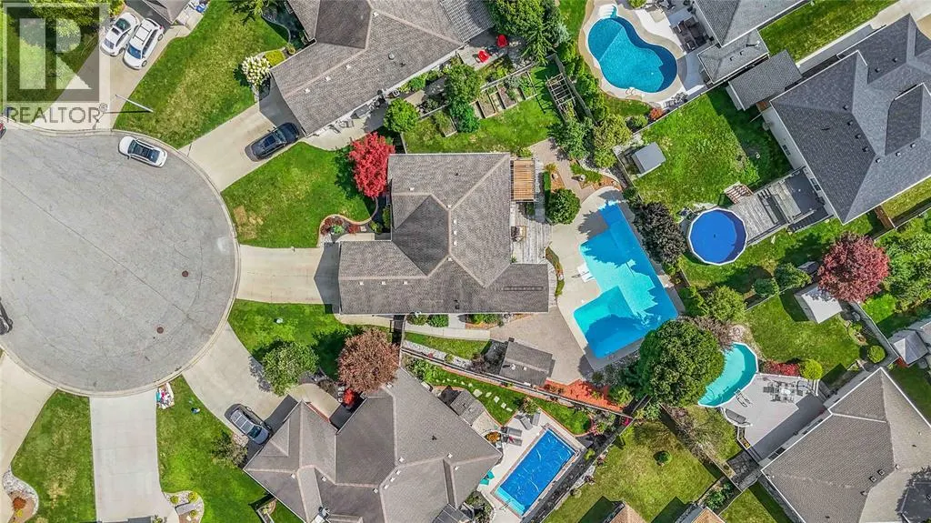 257 Jockey COURT