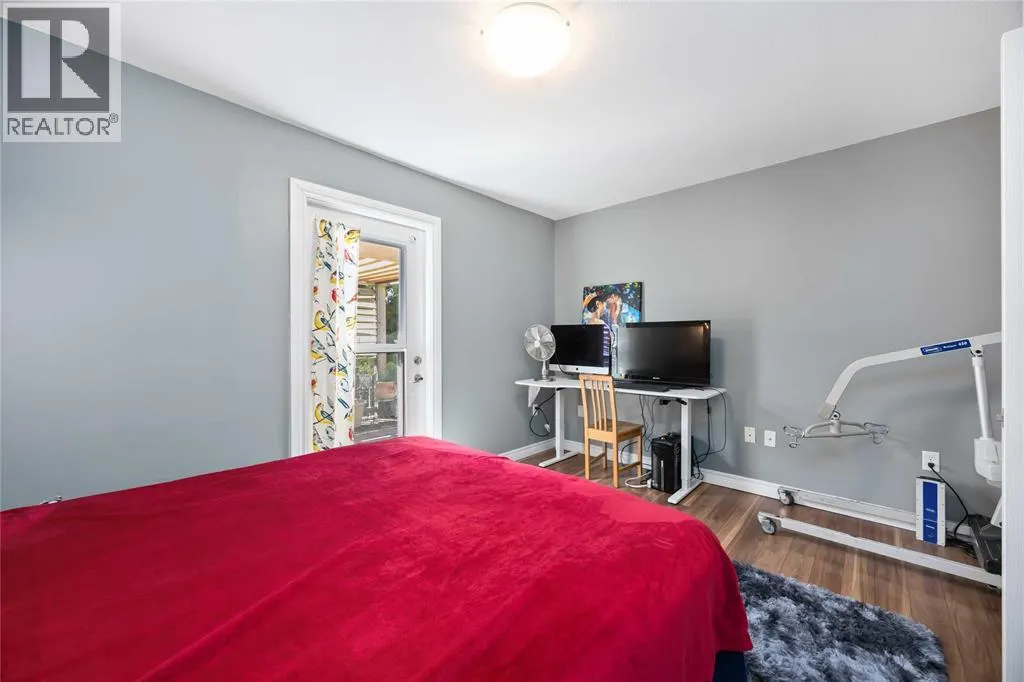 257 Jockey COURT