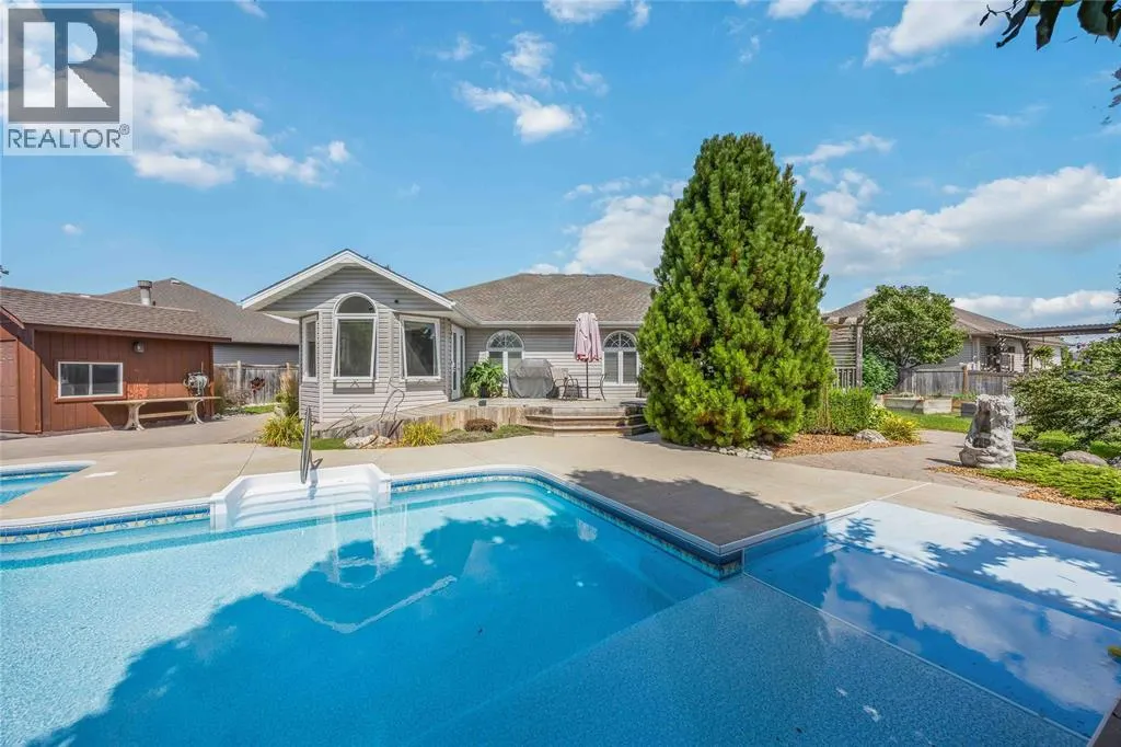 257 Jockey COURT