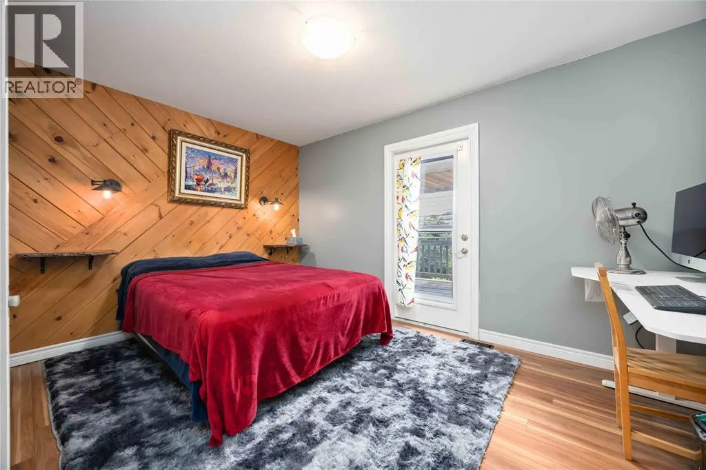 257 Jockey COURT