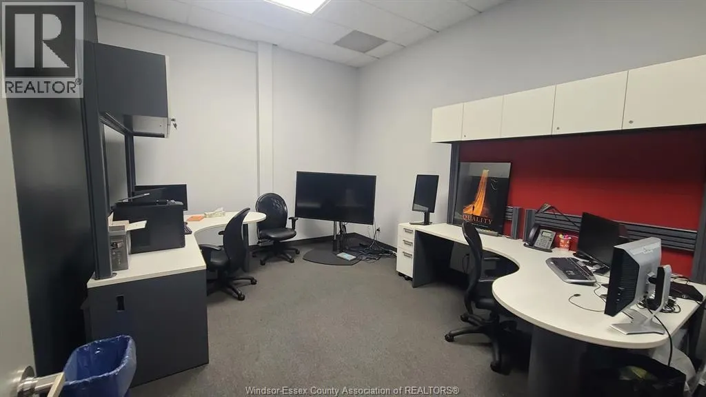 4600 RHODES DRIVE Unit# 3