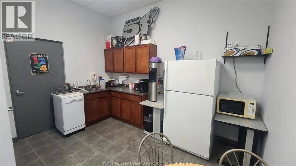 4600 RHODES DRIVE Unit# 3