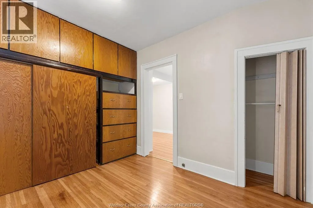 1527 ALBERT ROAD