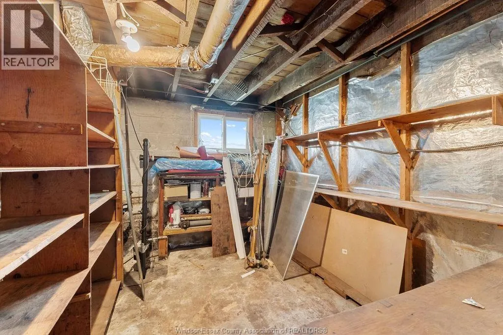 1527 ALBERT ROAD