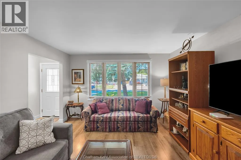 85 Marion AVENUE