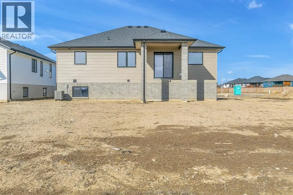 123 KINGSBRIDGE DRIVE