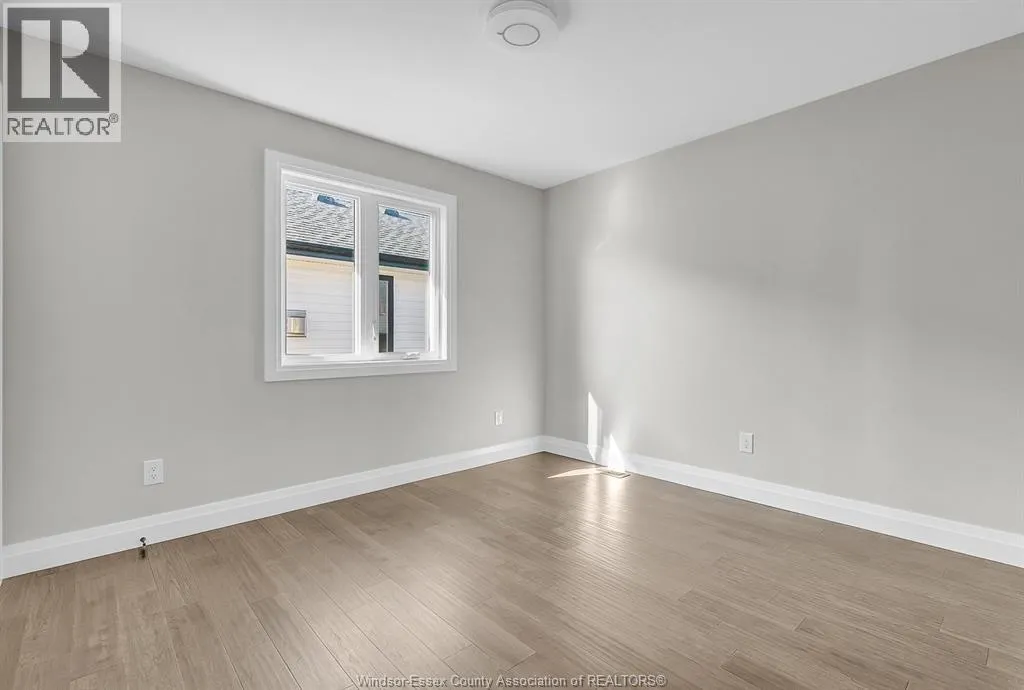 123 KINGSBRIDGE DRIVE
