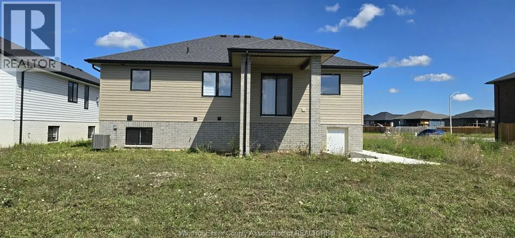 123 KINGSBRIDGE DRIVE