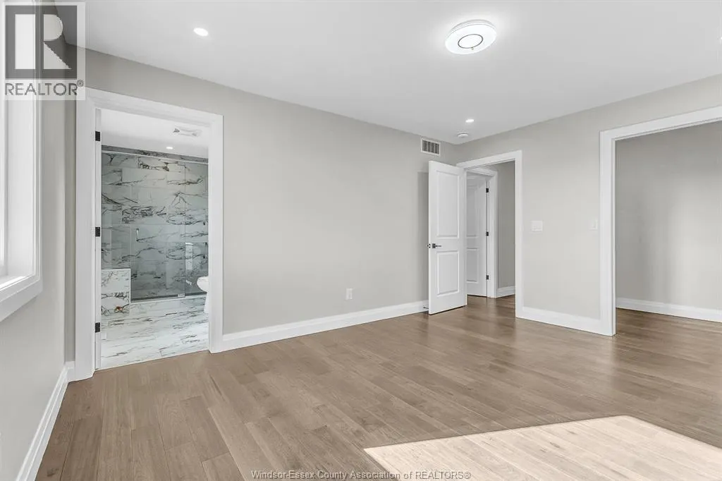 123 KINGSBRIDGE DRIVE