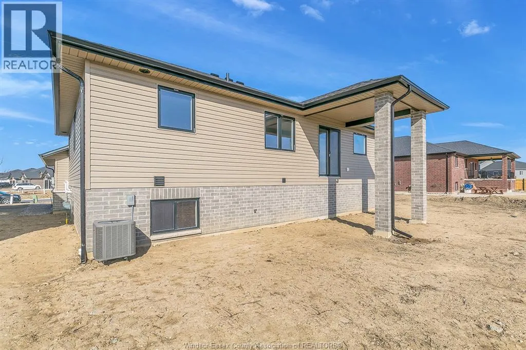 123 KINGSBRIDGE DRIVE
