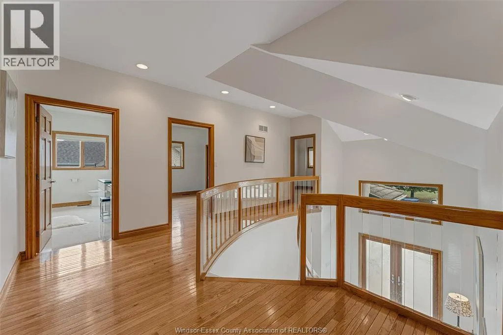 847 LAKE SHORE DRIVE