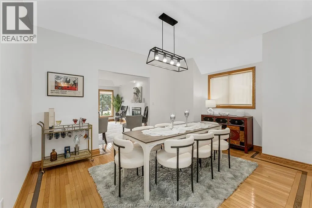 847 LAKE SHORE DRIVE