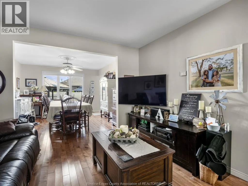 12033 ST. THOMAS CRESCENT