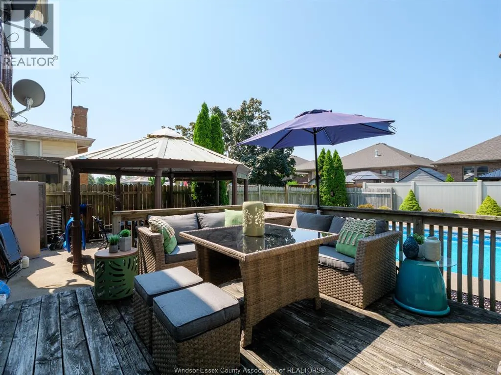 12033 ST. THOMAS CRESCENT