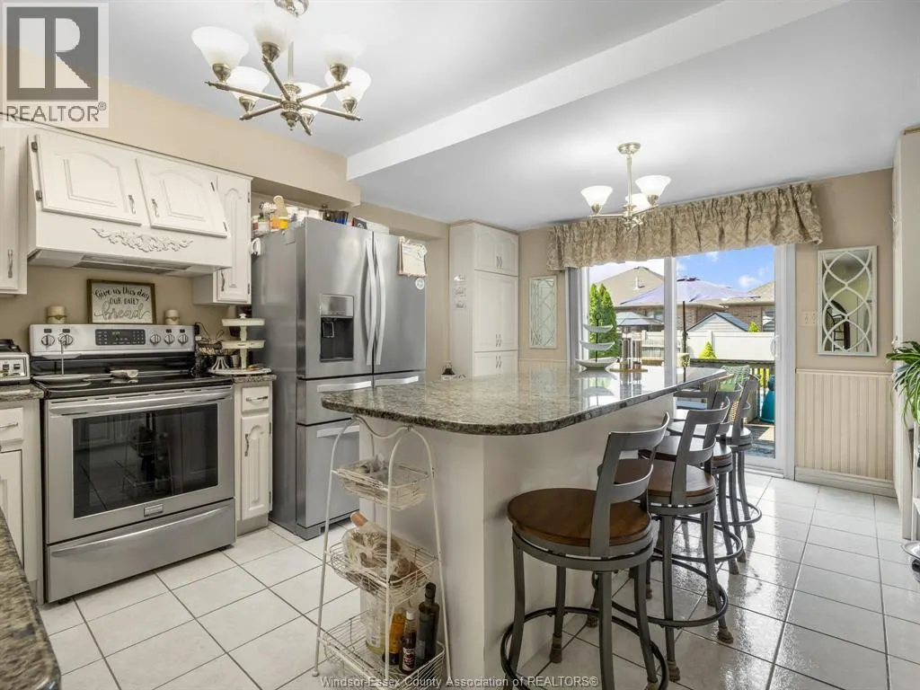 12033 ST. THOMAS CRESCENT