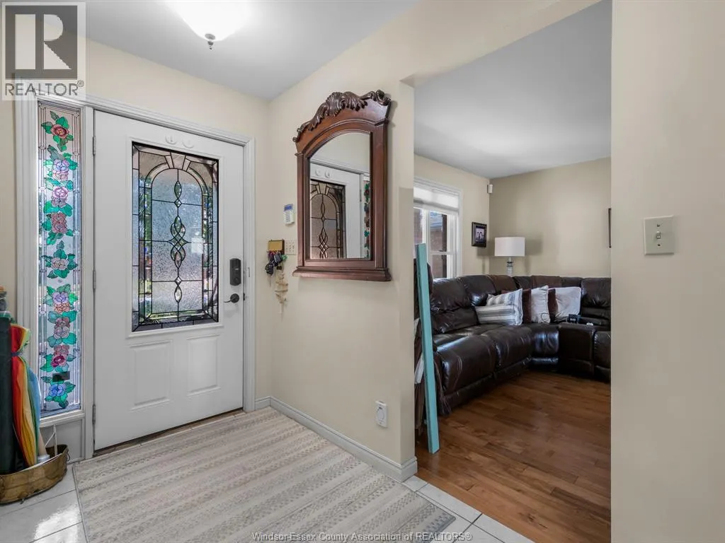 12033 ST. THOMAS CRESCENT