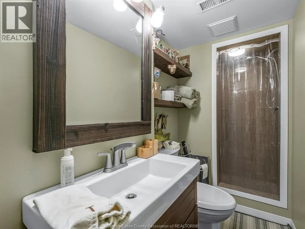 12033 ST. THOMAS CRESCENT