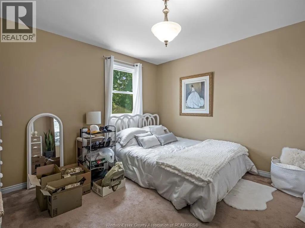 12033 ST. THOMAS CRESCENT