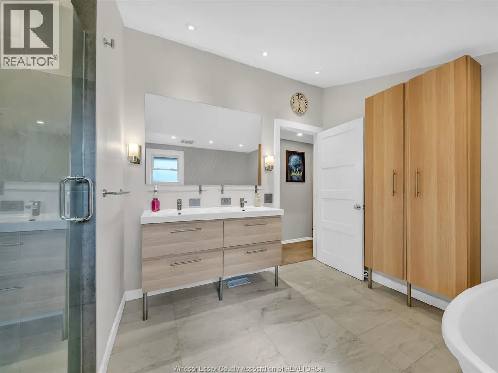 79 MARLBOROUGH STREET East