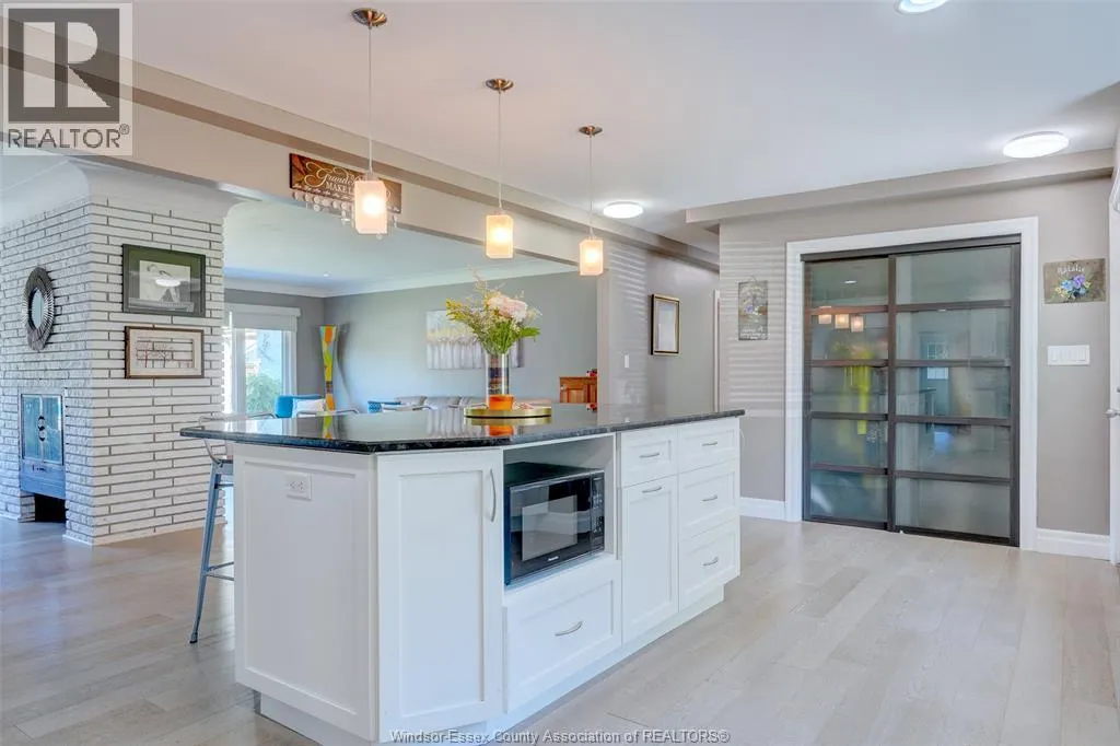 329 CORONADO