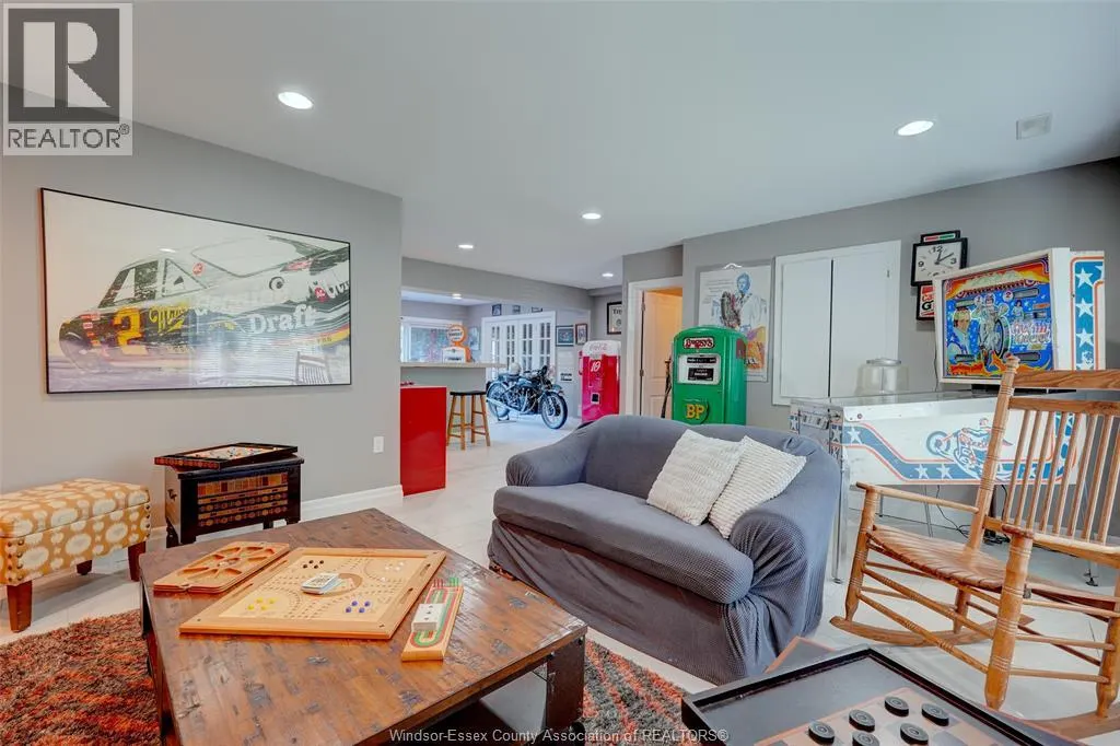 329 CORONADO