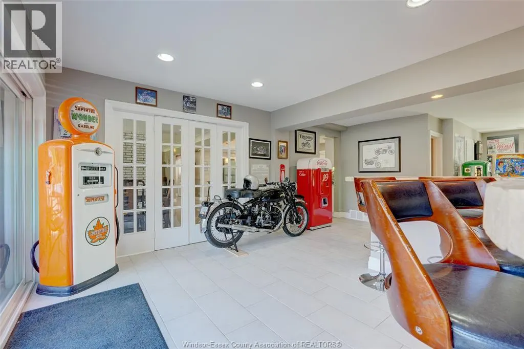 329 CORONADO