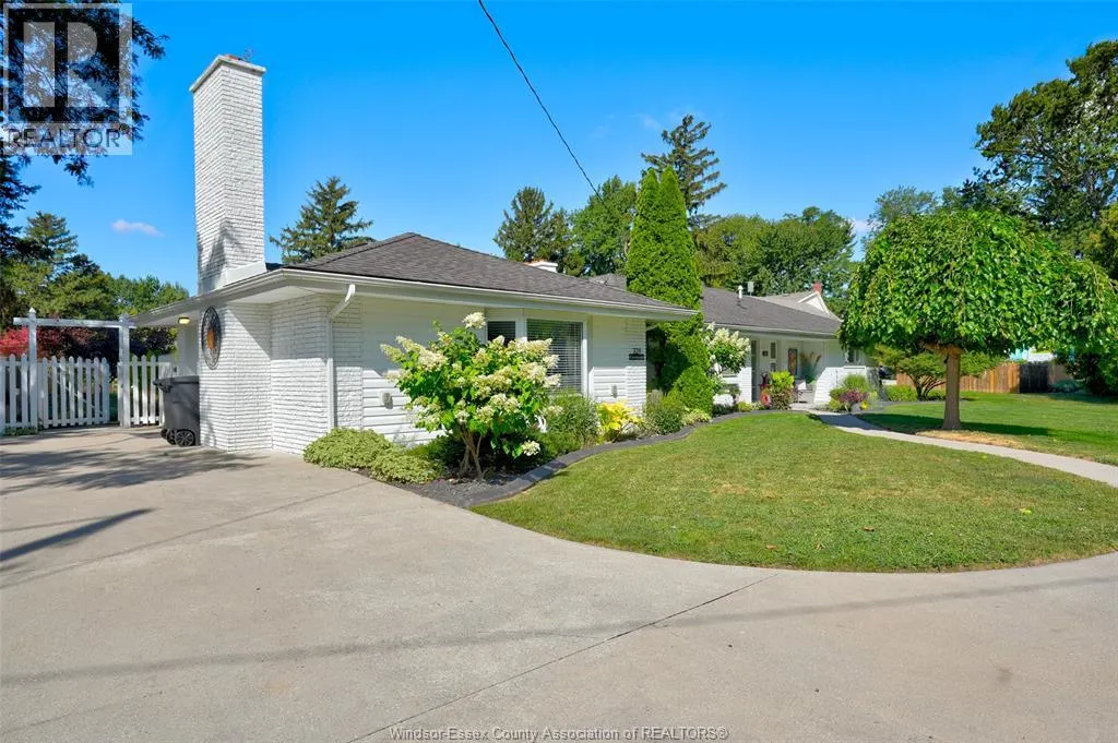 329 CORONADO