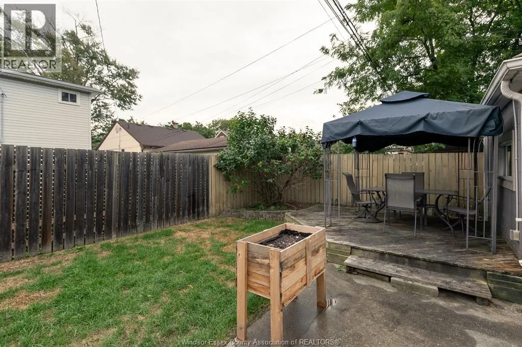 2374 ALEXIS ROAD