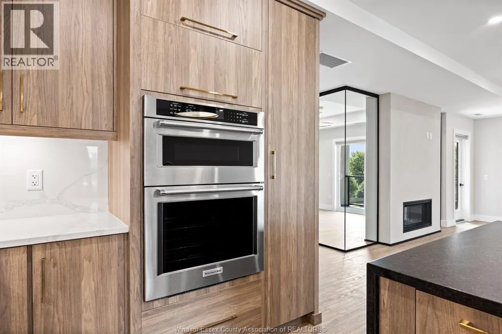 5885 ELLIS STREET Unit# 406